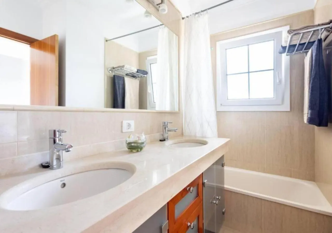 Townhouse With Pool And Sea View In 卡亚俄萨尔瓦赫 度假居